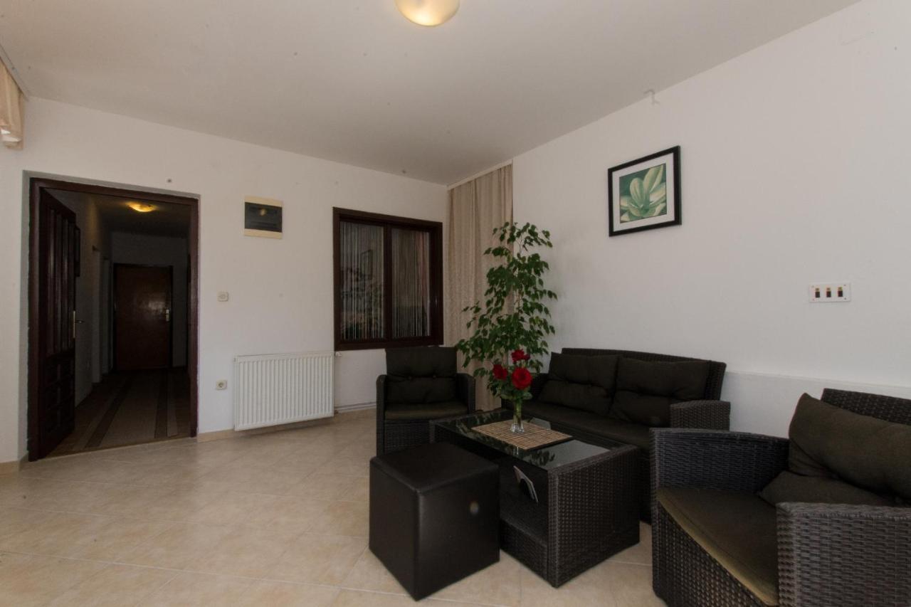 Vacation Home Petar Makarska Zewnętrze zdjęcie